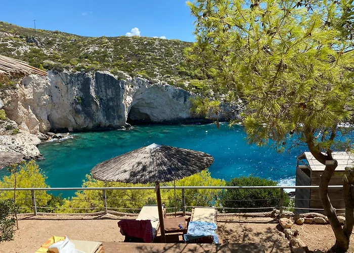 Nikludin Suites & Studios